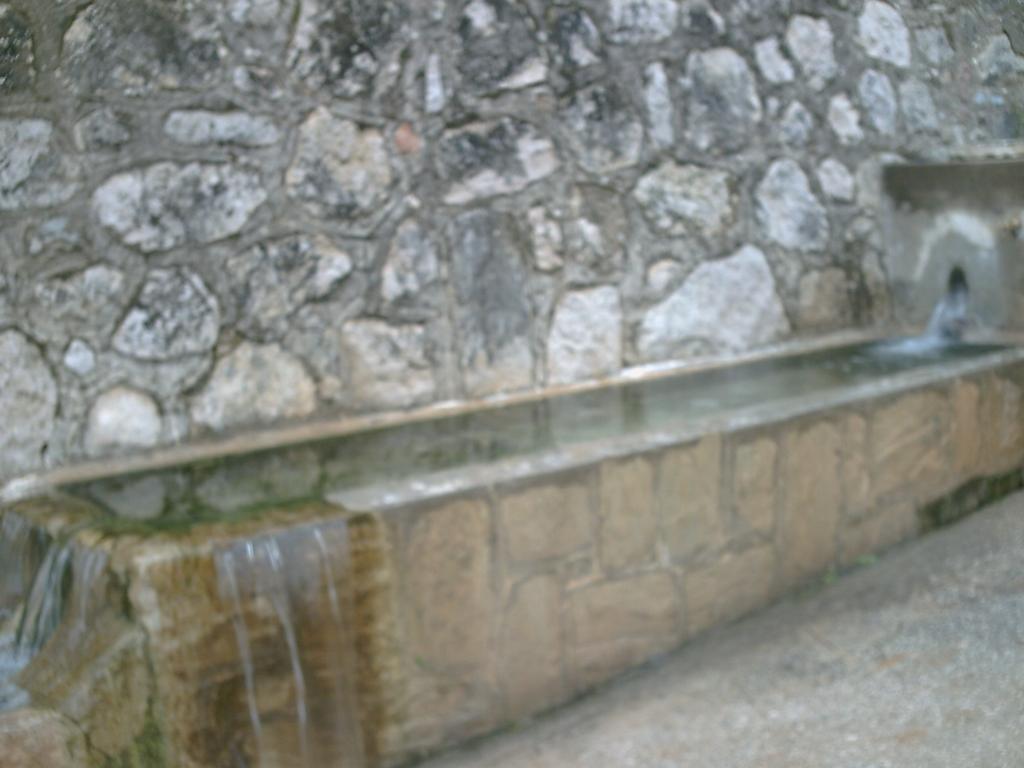 Apartamentos Sierra Del Hacho Montejaque Exterior foto